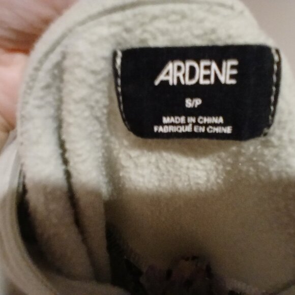 Embroidered Fox Sweater - Picture 5 of 5